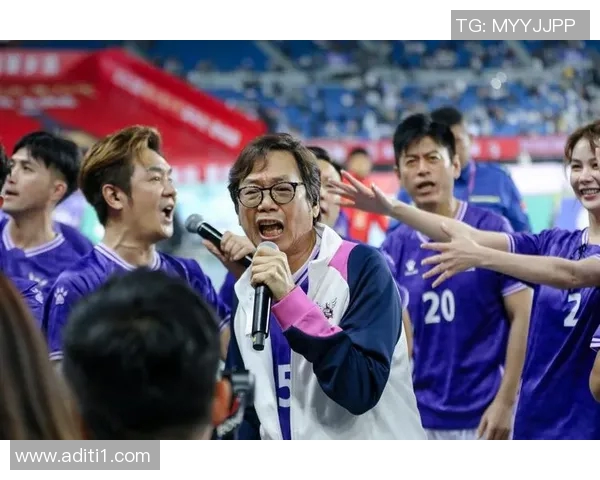香港足球明星队激情对决现场盛况回顾与精彩瞬间分享 香港足球明星队激情对决现场盛况回顾与精彩瞬间分享